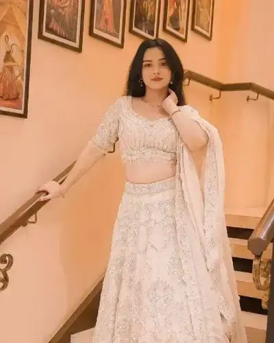Escort Sarthebari